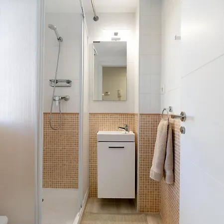 Townhouse With 3 Bedrooms And Sea Views From The Roof Terrace Дом отдыха *