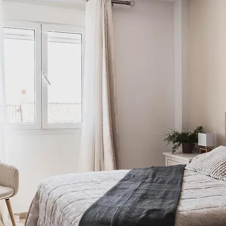 Nyaraló Townhouse With 3 Bedrooms And Sea Views From The Roof Terrace